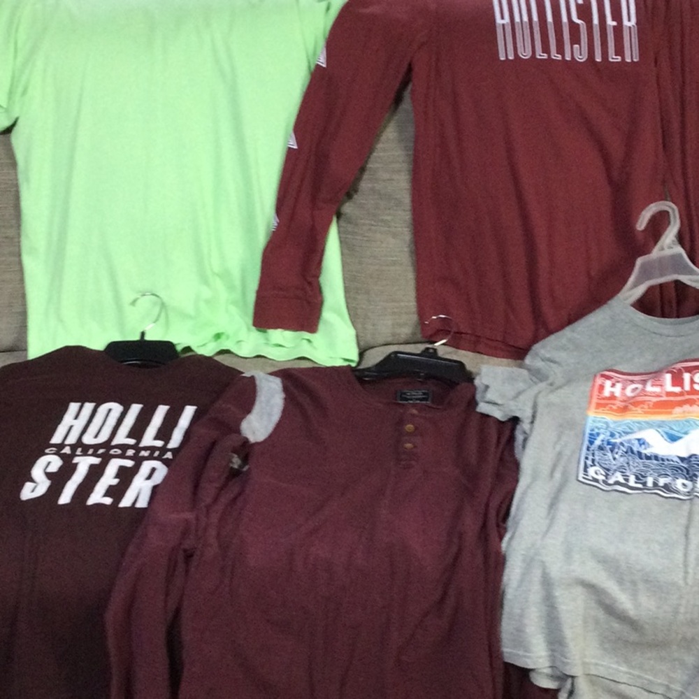 Branded 5 Shirt Bundle - American Eagle- Abercrombie- Hollister Save on Shipping
